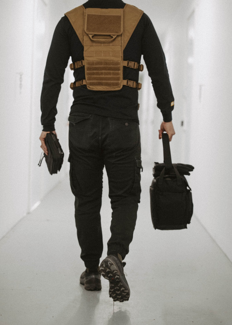 Aircrew/Pubs Bag with Padded Tablet Pocket